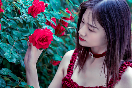 美媒：印度坠毁客机黑匣子录音显示是机长关闭了燃油开关